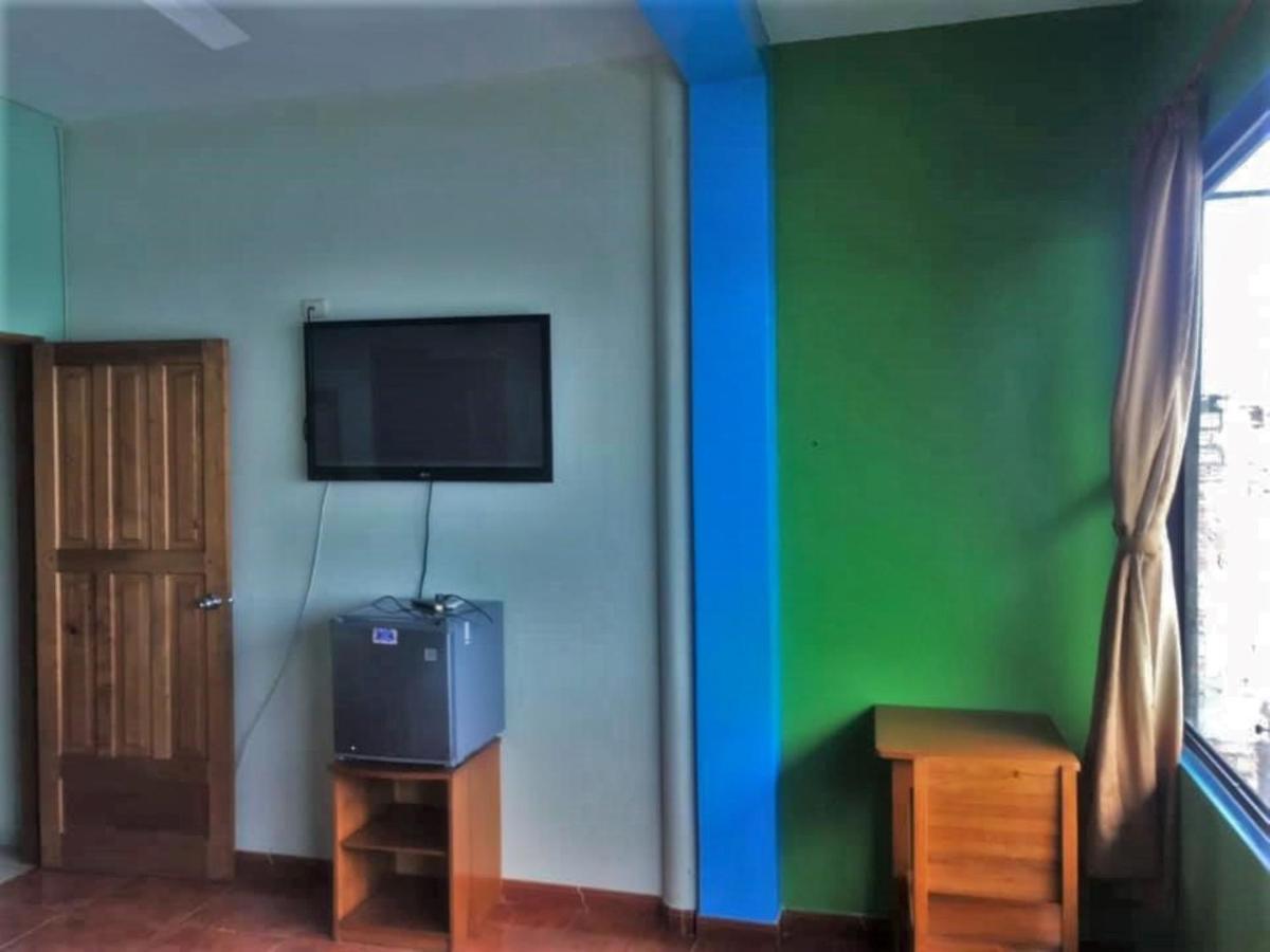 Amazon Dream Hostel With Ac And Starlink Ікітос Екстер'єр фото